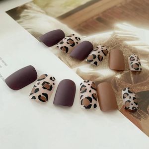 Faux ongles européens mats, pré-conçus, multicolores, entièrement finis, léopard, pointes complètes, artificiels avec colle, 24 pièces/ensemble