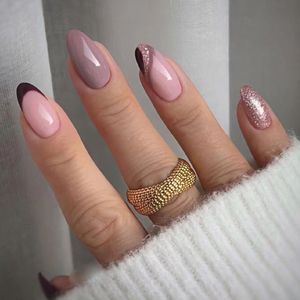 24 -stcs/set nep nagels volledige hoes kunstmatige pers op nagels kunst amandel draagbaar diy short simple nagel met witte zijsterontwerp