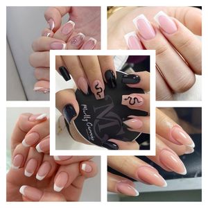 24 -stcs/zet valse nagels afneembare pers op nagels kunst diy draagbare volledige dekking Franse nageltips witte zwart kleurrijke afgewerkte manicures