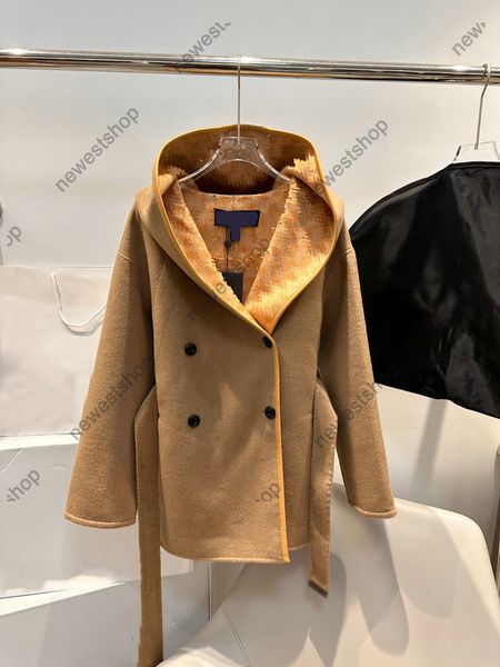 24SS Automne Femmes Pardessus Designer Manteaux Femmes Veste lettre classique Imprimer Manteaux de laine Double boutonnage short Manteau à capuche dame tissu