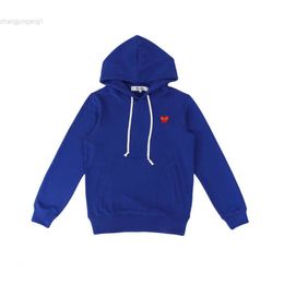 24SS Desginer Cdgs Sweat à capuche Comme Des Garcons Heyplay marque de mode veste coeur pêche 18 ans bleu pull à capuche pour hommes et femmes amateurs de coeur rouge