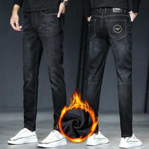 24SS Jeans de créateur pour hommes hiver peluche épaissie mode coupe ajustée petits pieds pantalons droits garder au chaud PCUL