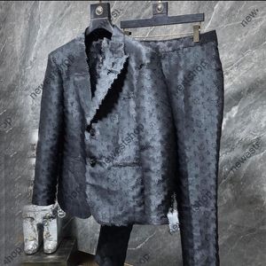 24SS Designer Mens Suits Blazers Luxe Westerse Westerse vrijetijdskleding Klassieke bloemenprint Lagen Damesbrief Gedrukte jas Slim Fit Casual high-end herenpak