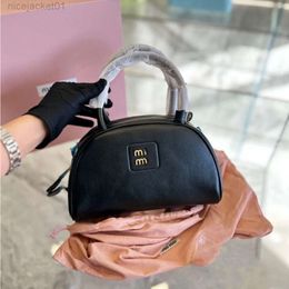 24SS Designer Miui Miui Tas Miumius Miao's Half Moon Bun Shell Bun Dumpling Bun Mini Handheld Schoudertas Crossbody Tas Damestas