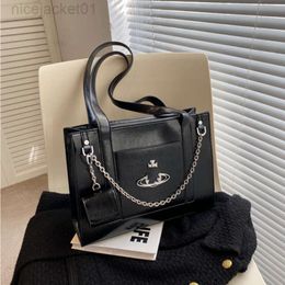 24SS Designer Viviane Westwoods Sac Viviennewestwood Sac de haute qualité pour femmes Nouvelle tendance de niche haute capacité Sac de transport à une épaule sous les bras pour Empr occidental