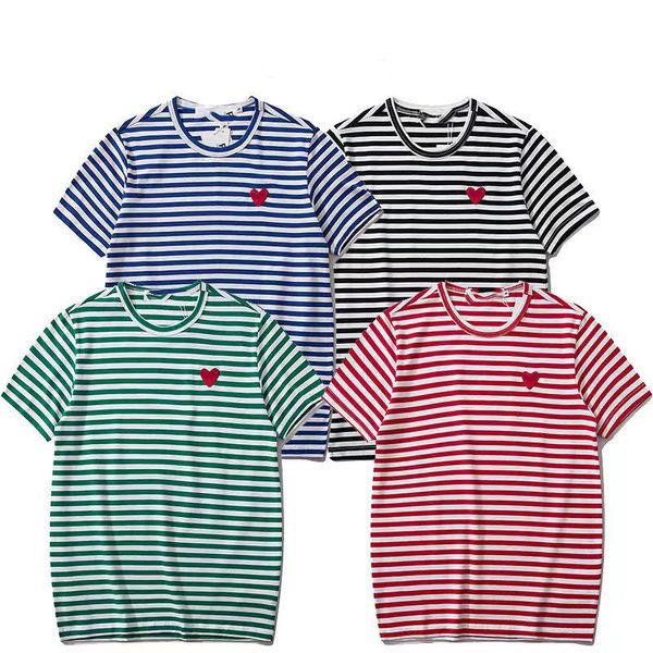 24ss Designerplay Designer Hommes Femmes Tshirt Brodé Love Eye Stripe Patchwork Pur Coton Col Rond Chemises Couple Casual Polyvalent Polo Court Demi Manches