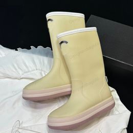 24ss High quality New Waterproof Designer Rain Boots Womens Flat Heel Thick Sole Short Boots Fashion Womens Mens Rubber Boots Anti Slip Long Tube Rain Shoes Pure Color