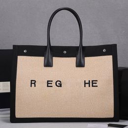 Sac à provisions de concepteur de luxe 24SS Sac fourre-tout féminin grande capacité Handmade Clutch Designer Sac Fashion High Quality Woven Sac Purse Tote Wholesale