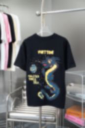 24SS T-shirt pour hommes T-shirt de créateur Top pour femmes Dragon Double couleur imprimé Chemise à manches courtes Summer Beach Style Hip Hop T-shirt noir et blanc 1006