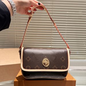 24SS hommes femmes de luxe designers sacs sacs fleur sac à main vintag shouder crossbody dames sacs à main avec sac à main d'origine pochette pochette 22cm