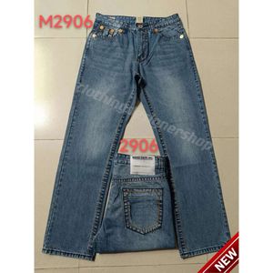 24ss Jeans para hombre Pantalones de hombre Diseñador Pegatinas flacas negras Lavado ligero Arrancado Motocicleta Rock Revival Joggers Religiones verdaderas Hombres