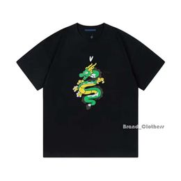 24ss Printemps Été Europe Paris Dragon Print Skateboard Tee Mode Hommes T-shirt à manches courtes T-shirts pour hommes Nouveau Kaus Ted Laso Saison 2 Kaus FC Richmond Sepak 4863