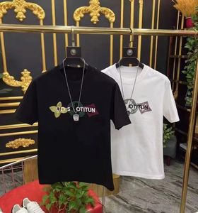 24ss Summer Paris T-shirts pour hommes T-shirts de designer T-shirt de luxe avec lettre de flocage T-shirt classique de la mode verte T-shirt pour femmes à manches courtes T-shirt en coton décontracté Tops 005