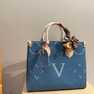 24SS Femme Designer de luxe Denim sac fourre-tout en cuir Sac à provisions en cuir Sac à bandoulière pour femme Sac maman sac délicat vintage grande capacité 35cm