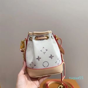 24ss de concepteur de luxe pour femmes Sac nautique sac de seau mini sac fourre-tout pour sac à main