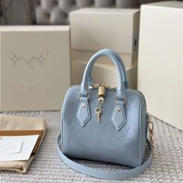 24SS Dames luxe ontwerper Nieuwe Dream Ice Blue Pillow Bag Dames Handtas Schoudertas Crossbody Make -uptas Turnus 20 cm TTLHJ