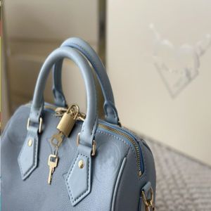 Bolso de diseño de lujo de 24ss para mujer, bolso de almohada de almohada azul de ensueño, bolso de cuero para mujer bolso de maquillaje bolso de maquillaje de 20 cm billetera de bolsas Boston