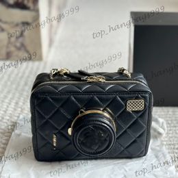 24SSSSSS Luxury Designer Brand Brand Camera Vanity Box Box Sacs avec badge de lettre de miroir grande capacité Case cosmétique Classic Diamond Diamant Purse 19x12cm 5 couleurs