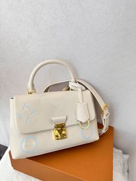 24SS Womens Luxury Designer New Milky Way Series Blueberry Milk Baguette Handbag Sac Crossbody 25cm