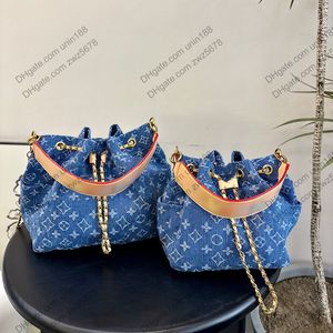 24SS Femmes Luxurys Designers Sac fourre-tout Denim Sac Sac à bandoulière Crossbody Femme Mini sac à main avec sac à main d'origine en métal