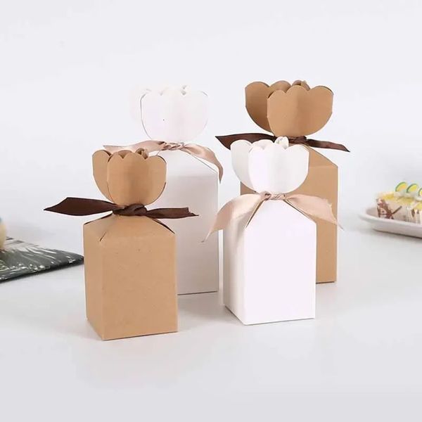 25/50 pièces Kraft Paper Emballage Cardboard Box Vase Candy Box ANNIVERSAIRE CADEAU DE MARIAGE DE PÊCE DE Valentin 231227