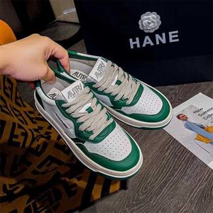 25% de réduction Sports 2024 Petit tableau vert blanc Yu Shuxin Dili Hot Ba mêmes chaussures en cuir véritable pour femmes