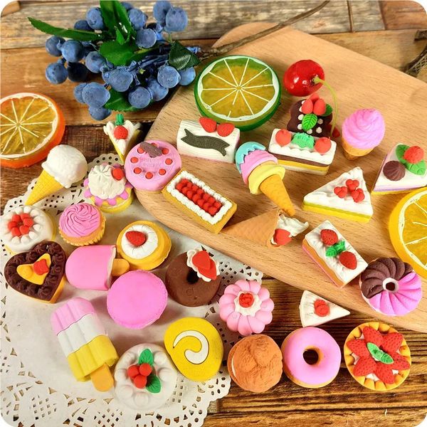 25 pièces créatif gâteau Dessert Snack gomme emballage indépendant détachable en caoutchouc étudiant prix papeterie en gros 240124