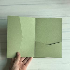 25 pièces tricolées de poche légère de mariage vert invitation de mariage engagement xv anniversaire baptême invitations simples enveloppe IC160 240522