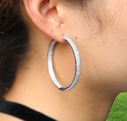 25 mm 50 mm Big Small Huggie Hoop Earge d'oreille Full Lab Diamond CZ PAVED COURTS HOOPS European Fashion Femmes Gift Bling Hoops Design841833009368