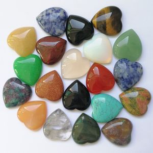 25mm Flat Back Assortiment de cabochons en forme de coeur en pierre lâche pour la fabrication de bijoux en gros