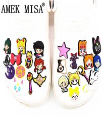 25pcs BEAUCOUP ANIME Japonais PVC Charmes de chaussures Mélanges Sailor Moon Accessoires Accessoires pour Jibz Kids Party X MAS Gift 2207207093559