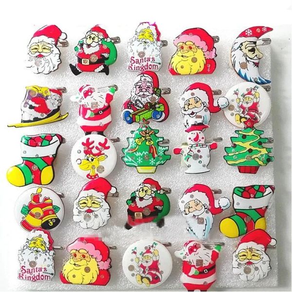 25pcs LED intermitente Broche Pin Light Up Glow in Dark Badge Kids Adultos Fiesta de regalo de juguete Navidad Navidad