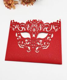 25 stuks lot holle laser gesneden masker patroon envelop bruiloft uitnodigingskaarten engagementen zakelijke fancy dress uitnodigingskaarten2249363
