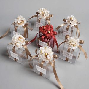 25pcs PVC clair fleur boîtes de bonbons décorations de mariage fournitures de fête boîte-cadeau bébé douche faveurs boîte de bonbons avec ruban rose Y0712