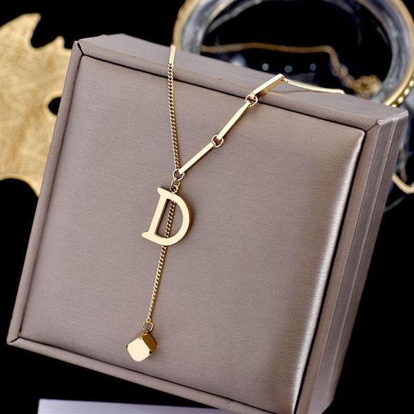Collier avec pendentif en acier inoxydable pour femmes, 26 lettres initiales D, chaîne de couleur or, bijoux à la mode, cadeau 273t