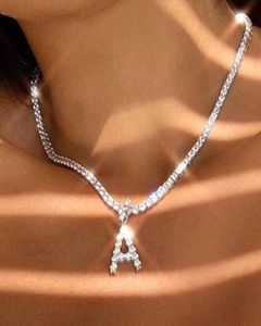 26 lettres Collier initial Couleur en argent Chaîne de tennis Chable pour femmes Déclaration Bling Crystal Alphabet Collier Collier Bijoux 3581973