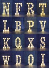 26 lettres et 09 numéros LED BLANC LED LEMILLE Marquee Marquee Signe alphabet lampe de chambre à coucher décoration suspendue D409001385