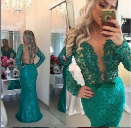 Latest Green V Neck Mermaid Prom Dresses 2016 Lace Appliqued Formal Evening Party Gowns Beaded Top Long Sleeves Illusion vestidos formatura