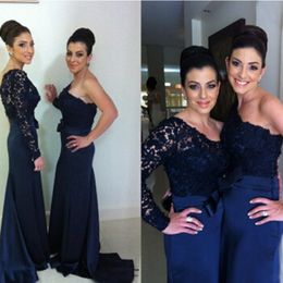 Gorgeous One Sleeve Bridesmaid Dresses Long Formal Illusion Lace Dark Royal Blue Maid of Honour Gowns with Sash Bow Sweep Train