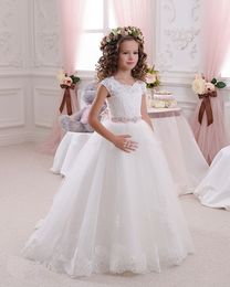 Flower Lace Girl A Line Dresses Lovely Beading Short Sleeve First Communion Gowns For Cheap Girls Pageant Dress S