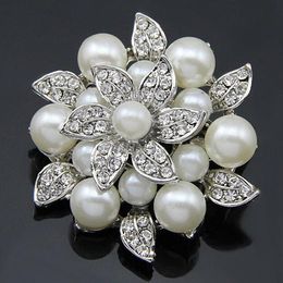 Amazing Flower Vintage Silver Brooch Faux Pearl And Austria Crystal Leaf Flower Lady Costume Jewellery Pin Bridal Bouquet Buckle Pin