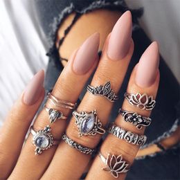 2018 New 10 pc/set Retro Hollow Carved Large Gem Lotus Shape Combination Ring