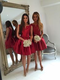 Delicate Wine Red Short Bridesmaid Dresses Cocktail Dress A-Line Short Prom Party Dresses vestido madrinha Back Zipper robe de cocktail