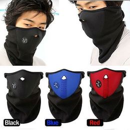 Wholesale-HOT! Free postage !Autumn & Winter Cold Weather Sports Face Mask Outdoor Riding Hats