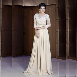 2016 New Arrival Elegant Long Sleeves Champagne Lace Top Chiffon V-Neck Evening Dresses A Line Saudi Arabia Long Prom Gowns Custom d029