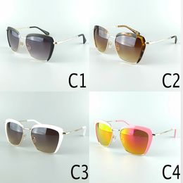 Fashion Sunglasses Retail High Quality Women Designer Sun Glasses UVA UVB 4 Colours Ladies Summer Adumbral Eyewear