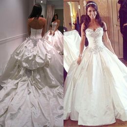 Noble Custom Made Ball Gown Wedding Dress Sweetheart Sleeveless Corset Taffeta Bridal Gowns Sparkly Crystals Long Train