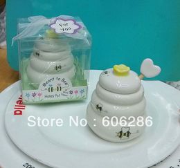 ceramic honey pots wedding Australia - wedding favors and gifts for guest Ceramic Honey Pot with Wooden Dipper party favors 30pcs LOT Wholesale
