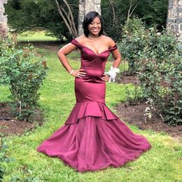 African Burgundy Off Shoulder Mermaid Evening Dresses 2022 Short Sleeves Sweep Train Tulle Satin Formal Prom Party Gowns