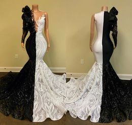 Designer Mermaid Prom Dresses Lace Appliqued Sequins Long Sleeve Evening Dress 2020 Black and White Illusion Party Gowns Vestidos De